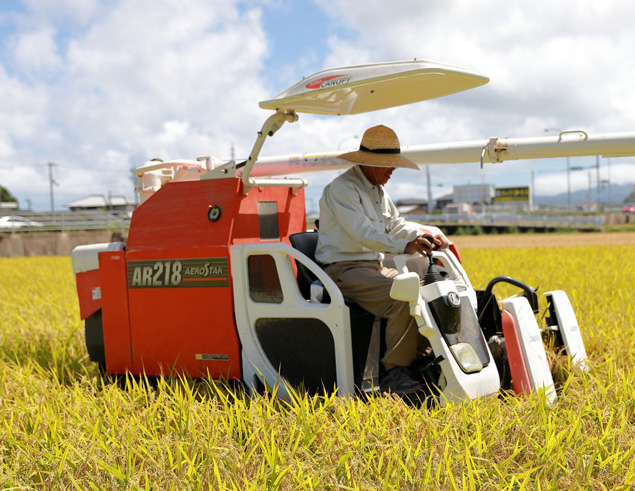 稲刈り機